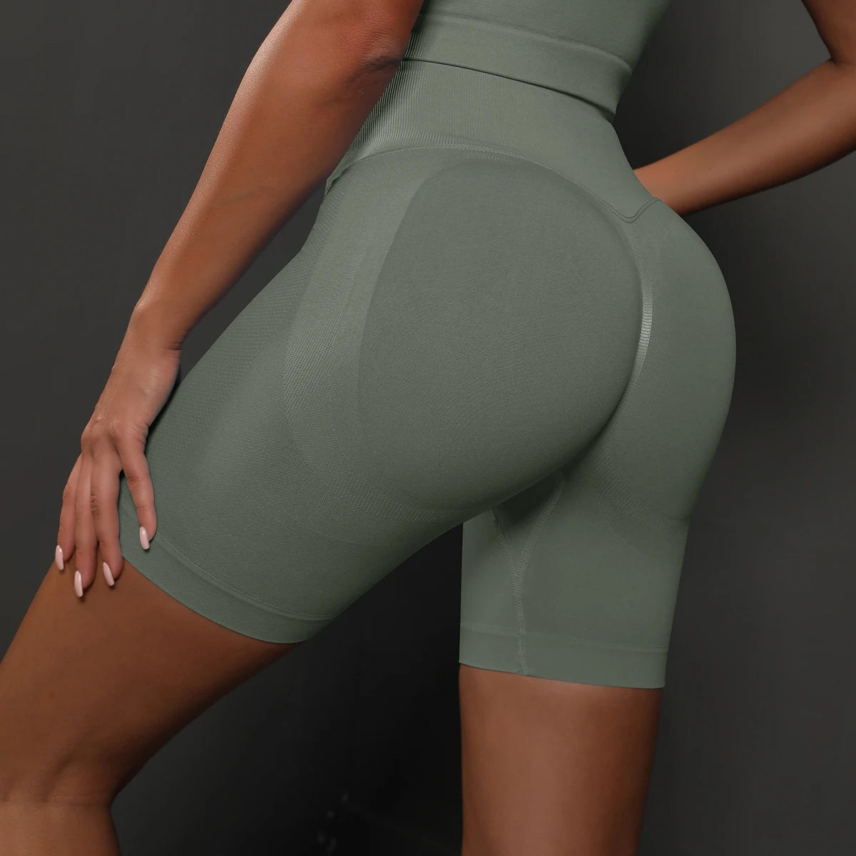 Women’s Seamless High-Waist Push-Up Yoga Shorts