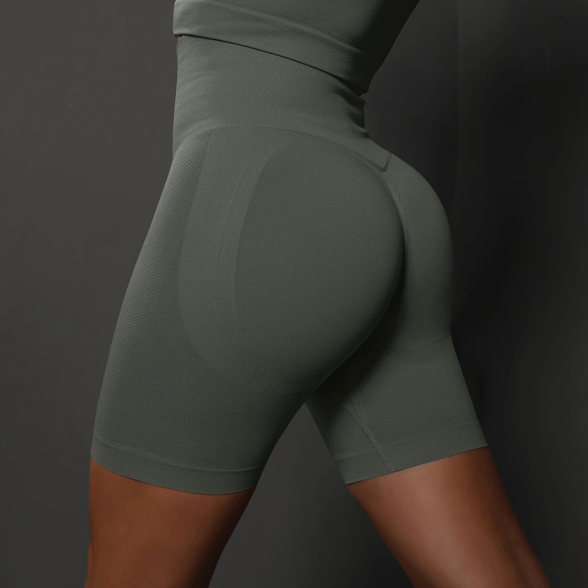 Women’s Seamless High-Waist Push-Up Yoga Shorts