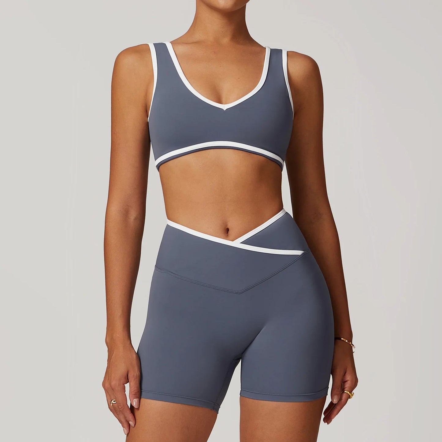 2-Piece Women’s Nude-Feel Yoga Set – Sport Bra & Leggings