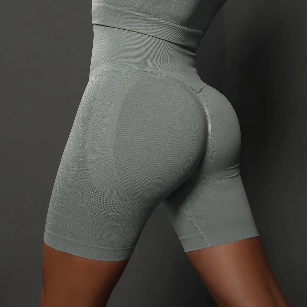 Women’s Seamless High-Waist Push-Up Yoga Shorts