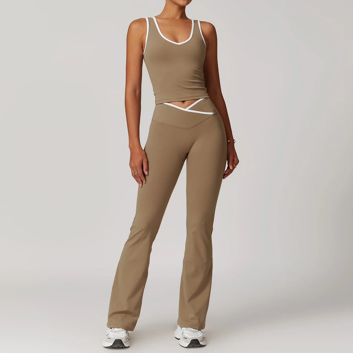 2-Piece Women’s Nude-Feel Yoga Set – Sport Bra & Leggings