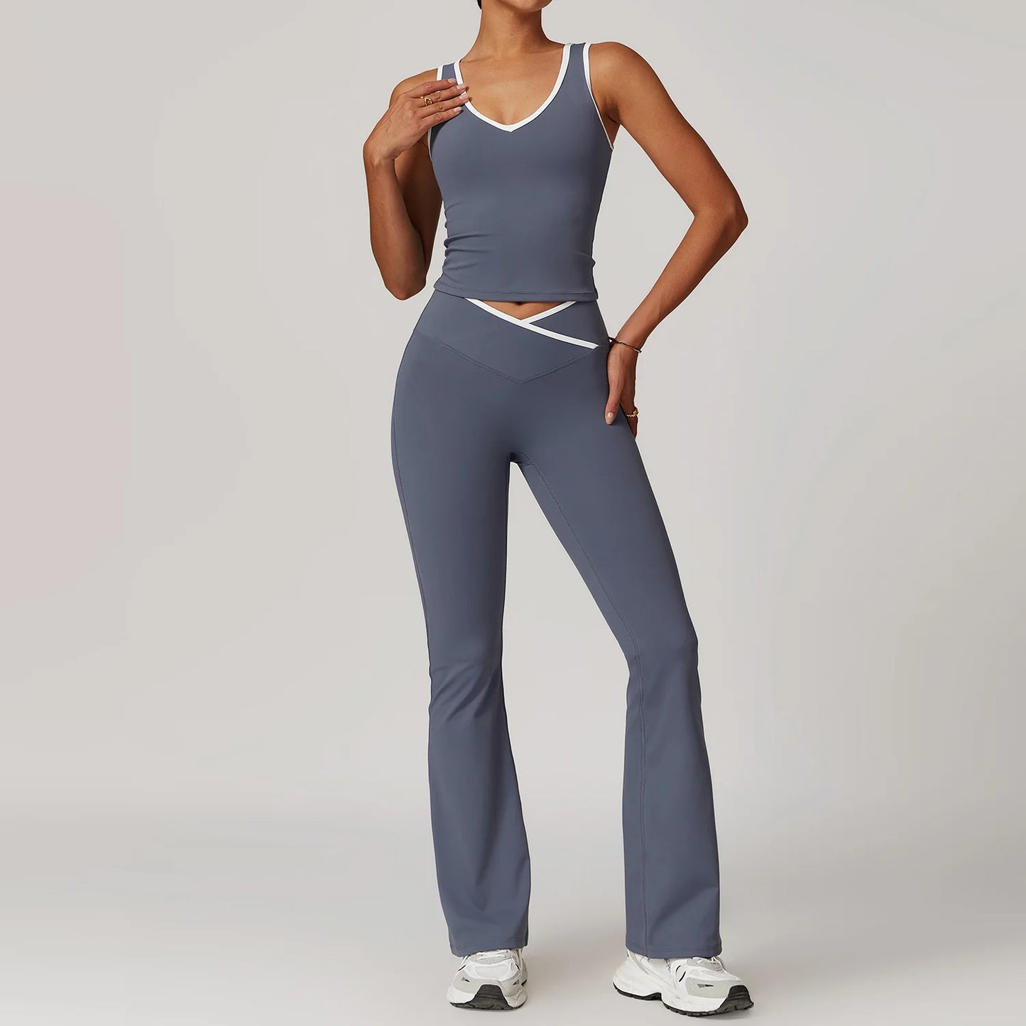 2-Piece Women’s Nude-Feel Yoga Set – Sport Bra & Leggings