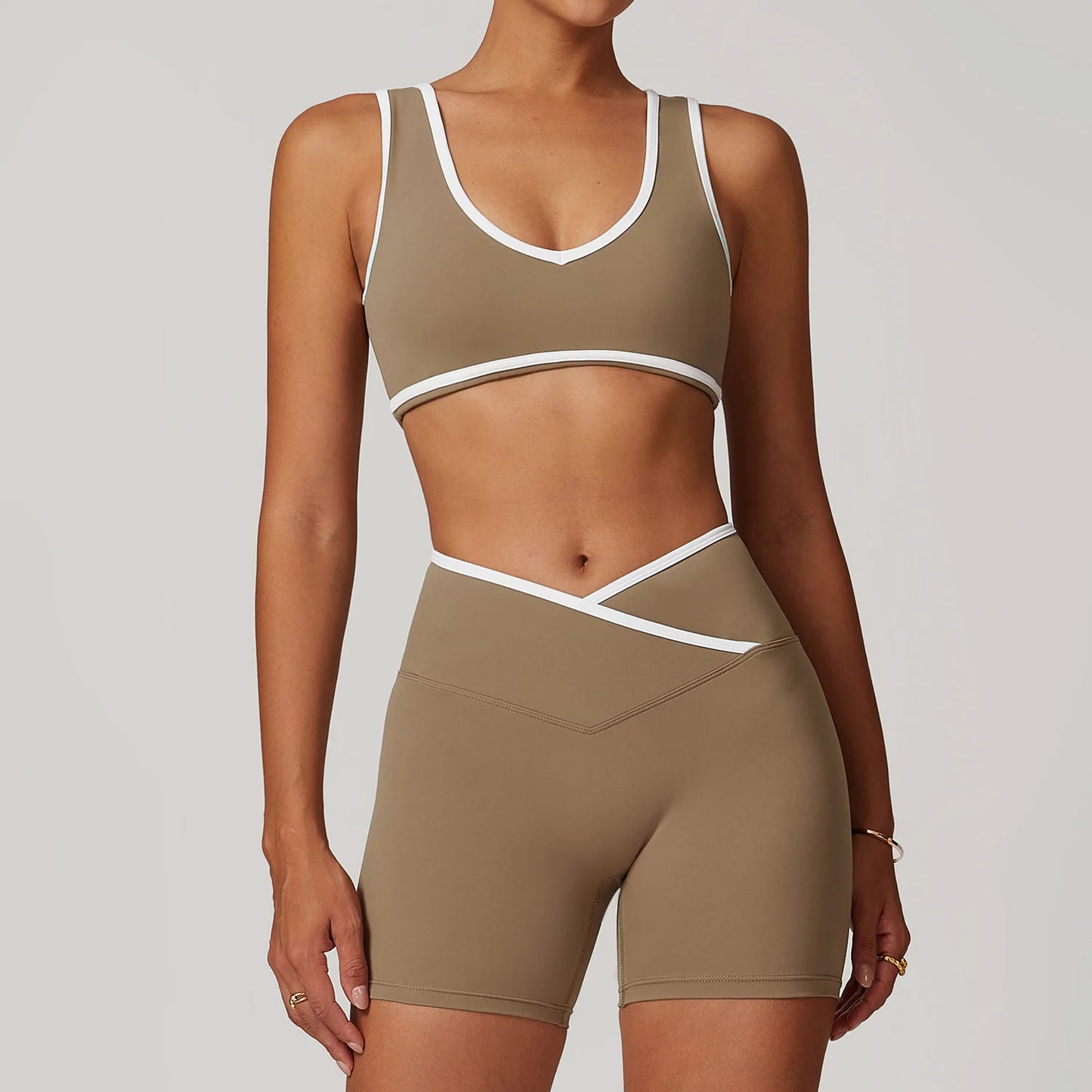 2-Piece Women’s Nude-Feel Yoga Set – Sport Bra & Leggings